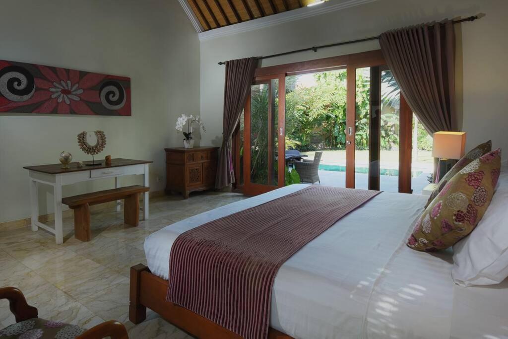 Tropical Oasis, Villa Mimba Санур Экстерьер фото